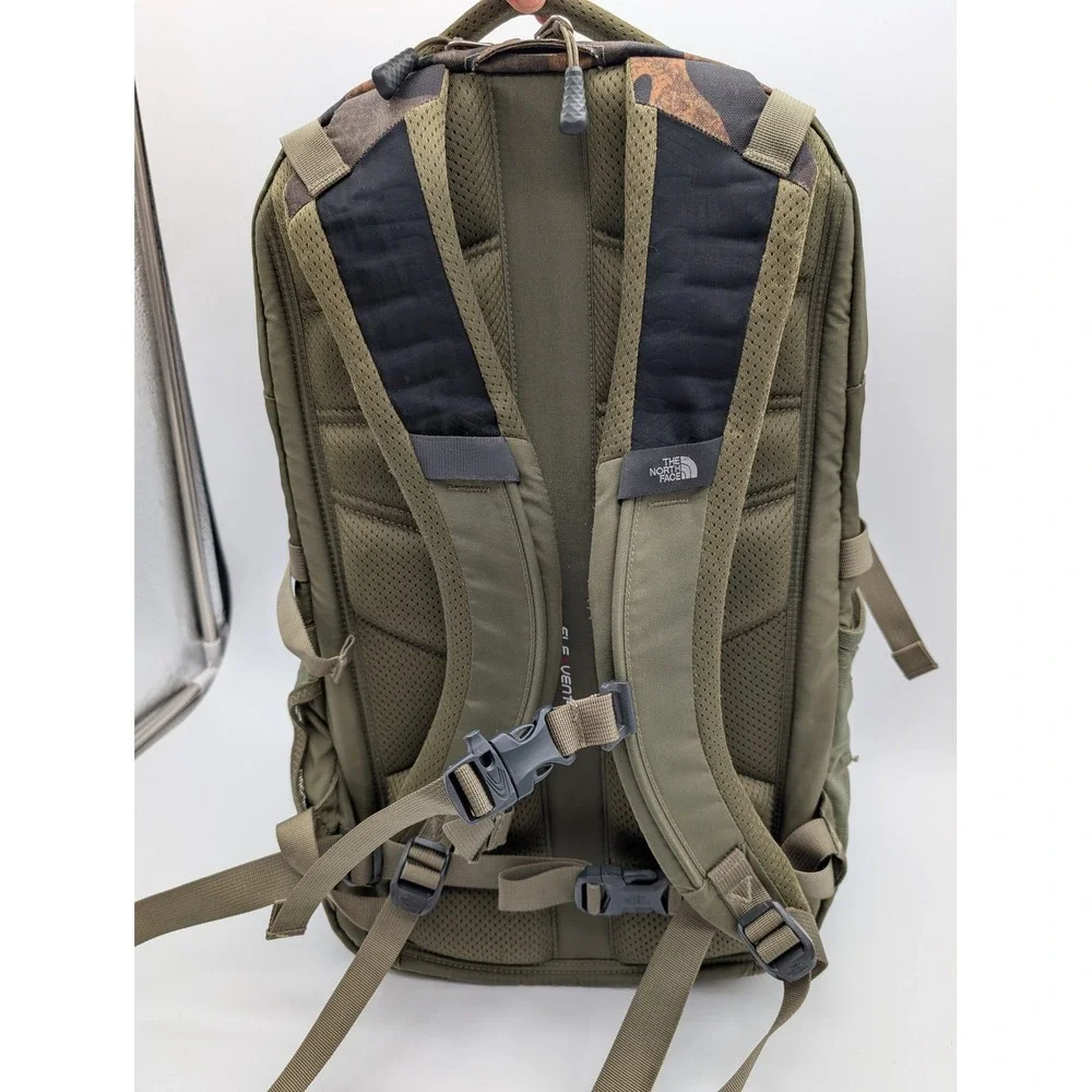 The North Face Borealis Backpack Camo Olive Green Bungee Cord Gorpcore Bag